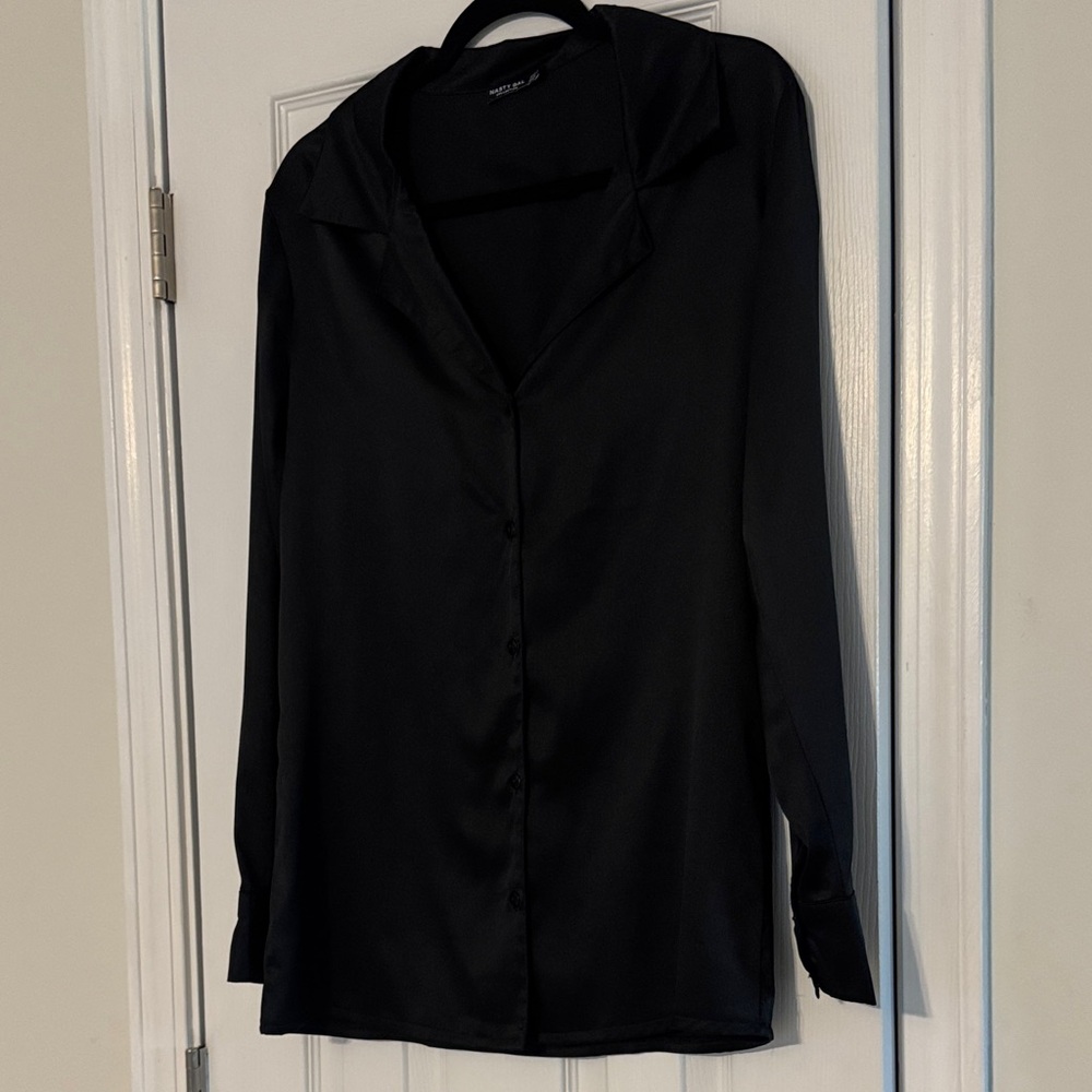 Nasty Gal Sleek Black Top‎